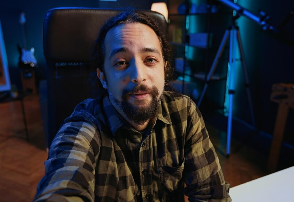 Man recording story